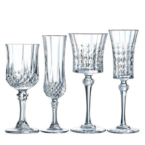 Elevate Your Beverage Experience with the Engraved Crystal Elegant Goblet
